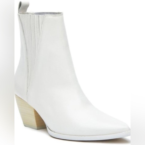 Matisse Women's Elevation Western Fashion Booties - Pointed Toe 7 - Picture 1 of 5